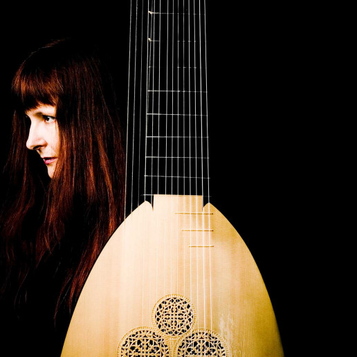 Mendialdua Music Agencia de promoción y producción musical. Diseño web Carmen Triviño